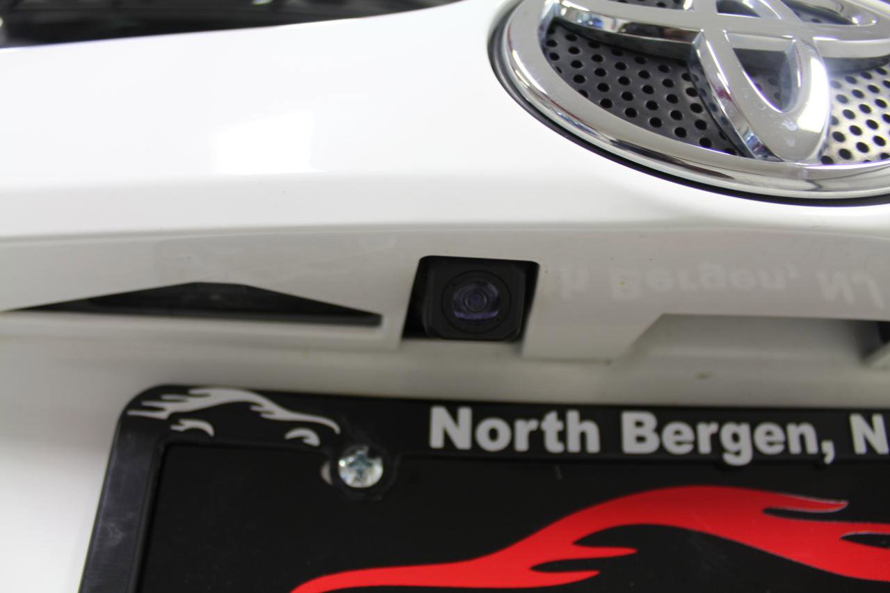 Used 2017 Toyota RAV4 LE image 25