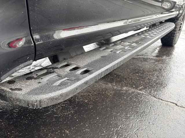 Used 2022 Ford F250 Lariat w/ Tremor Off-Road Package image 15