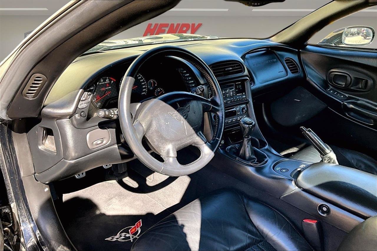 Used 2002 Chevrolet Corvette Z06 w/ Memory Pkg RWD image 18