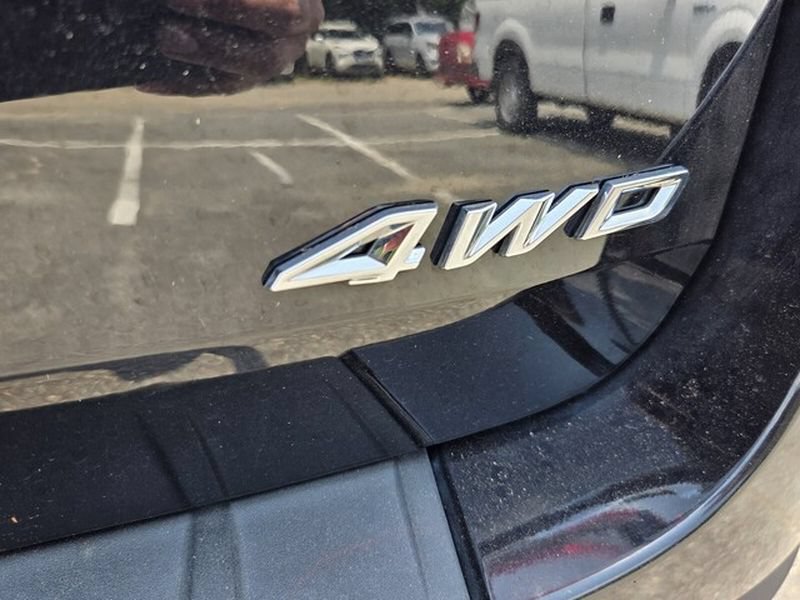 Used 2025 Ford Explorer ST-Line AWD/4WD image 13