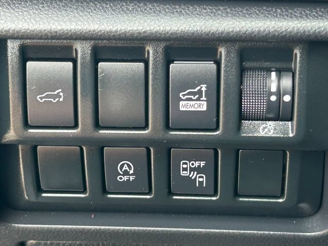 Used 2020 Subaru Forester Premium AWD/4WD image 23