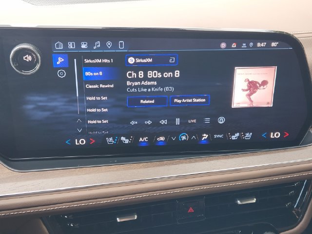 Used 2026 Chevrolet Tahoe High Country AWD/4WD image 4