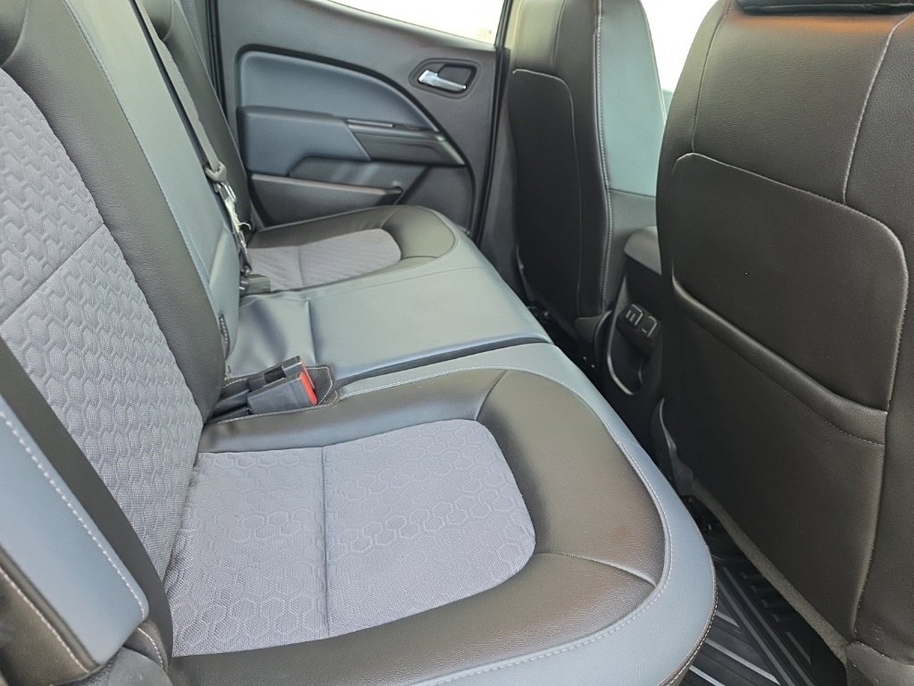 Used 2016 Chevrolet Colorado Z71 image 17