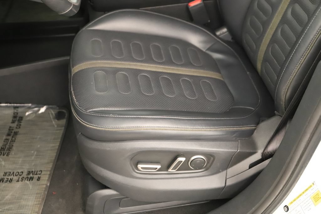 Used 2024 Rivian R1S Adventure AWD/4WD image 24
