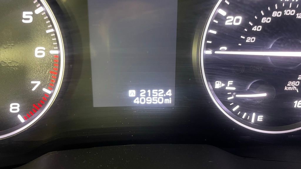 Used 2023 Subaru Outback Premium AWD/4WD image 9