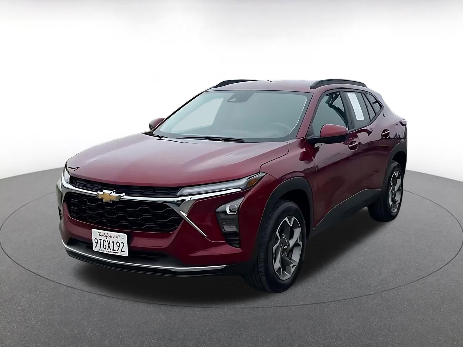 Used 2025 Chevrolet Trax LT w/ LT Convenience Package image 7