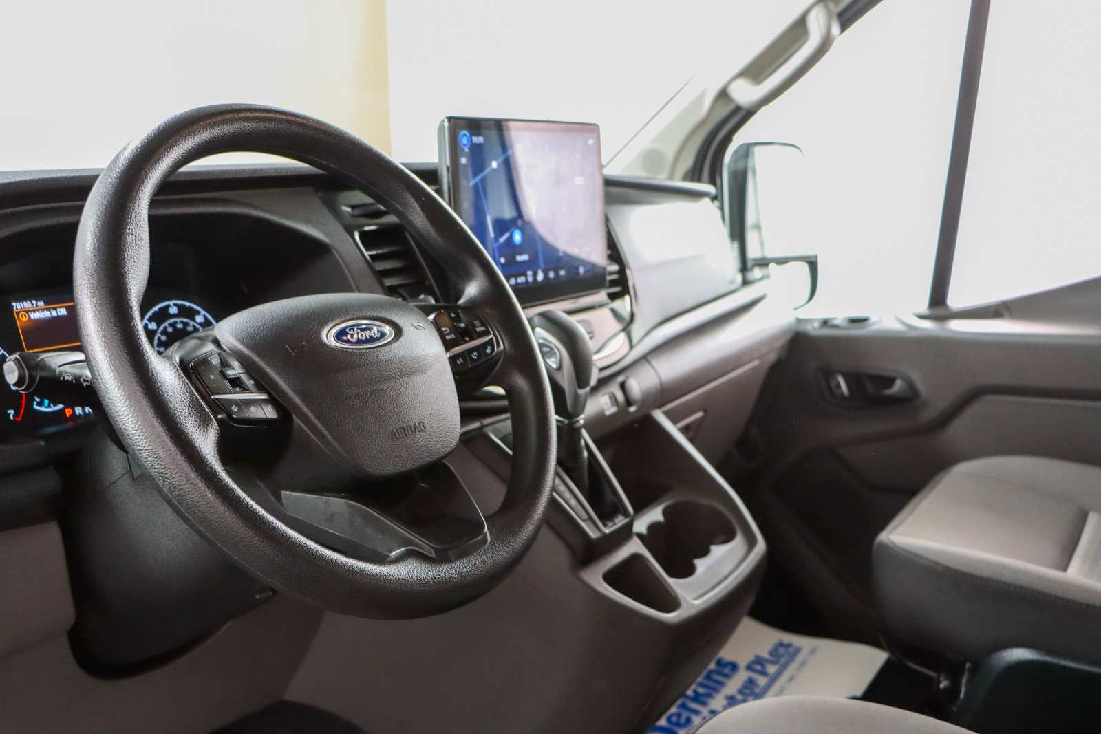 Used 2023 Ford Transit 350 XLT image 22