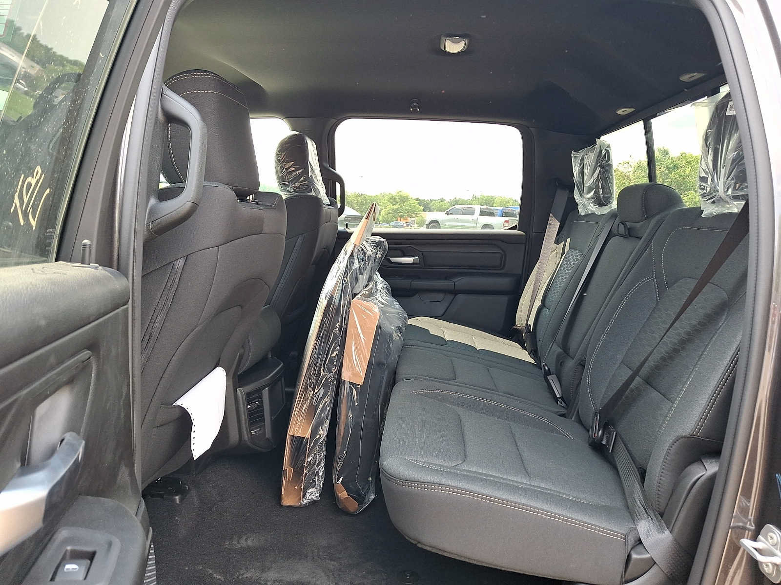 New 2026 RAM 1500 Warlock AWD/4WD image 6
