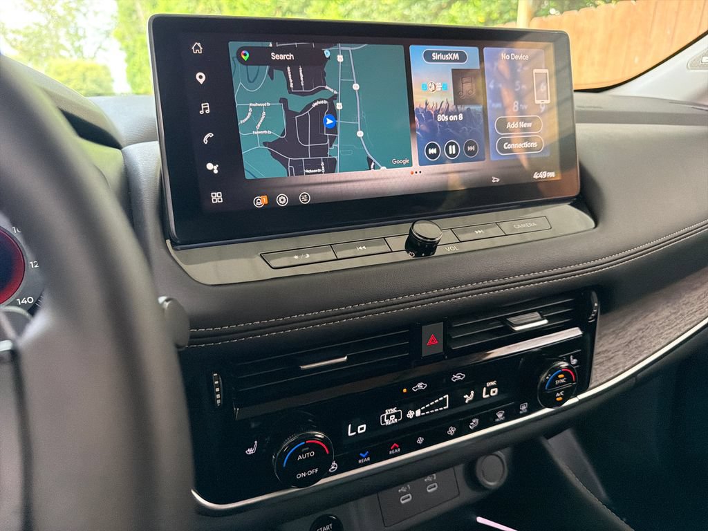 Used 2025 Nissan Rogue Platinum w/ Platinum Premium Package FWD image 26