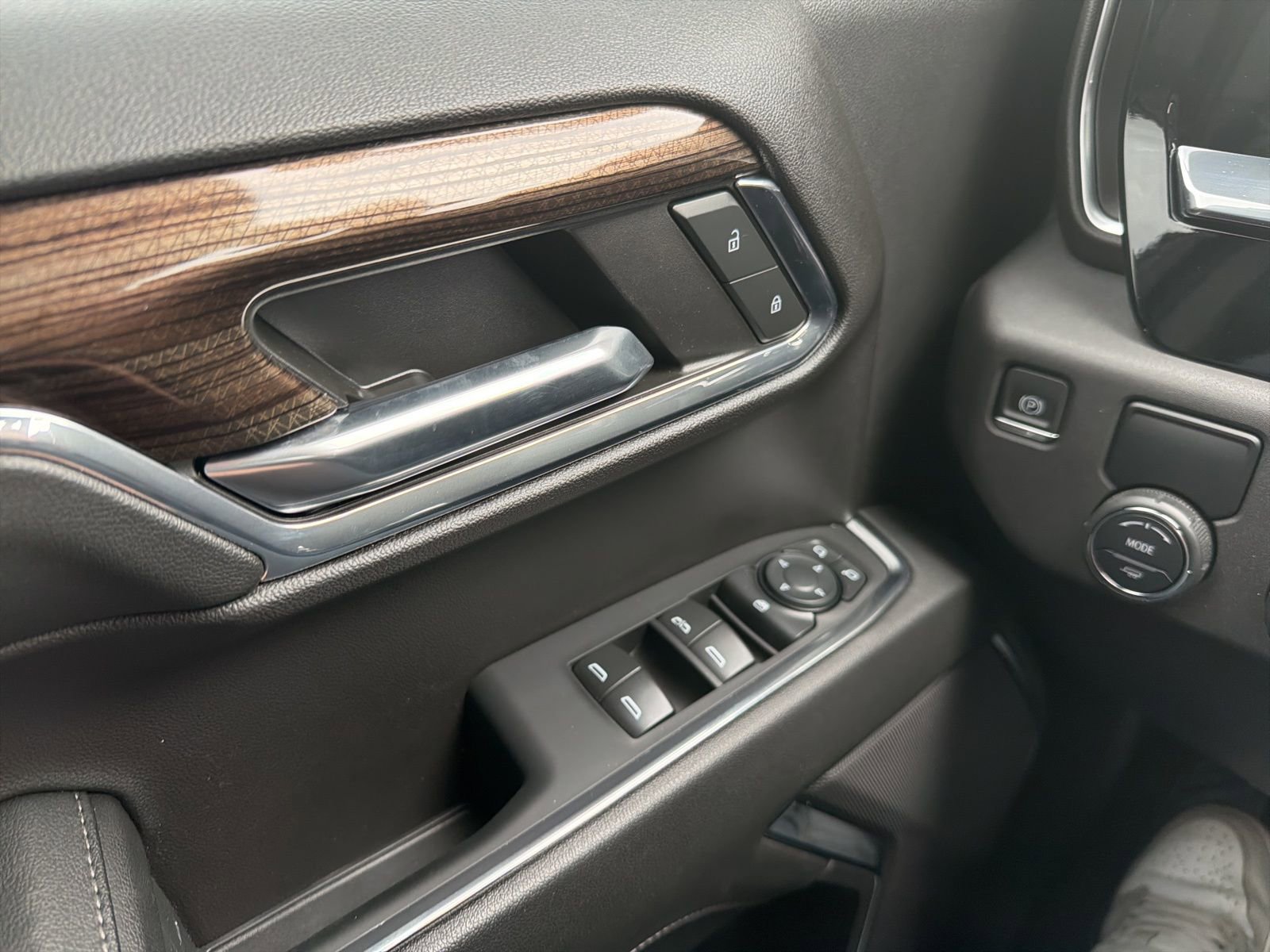 Used 2024 Chevrolet Silverado 1500 LT w/ Protection Package image 18