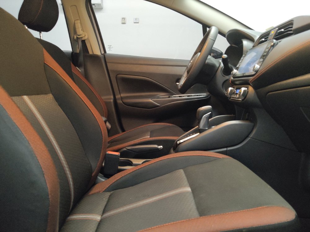 Used 2025 Nissan Versa SR w/ Trunk Package FWD image 21