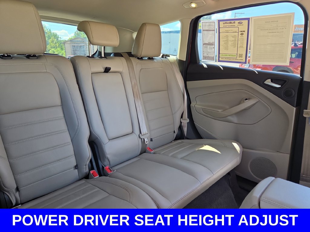 Used 2017 Ford Escape SE w/ SE Leather Comfort Package AWD/4WD image 10