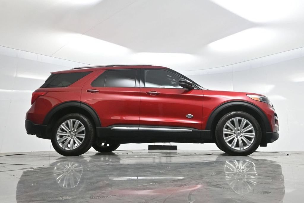 Used 2024 Ford Explorer King Ranch w/ Technology Package AWD/4WD image 63