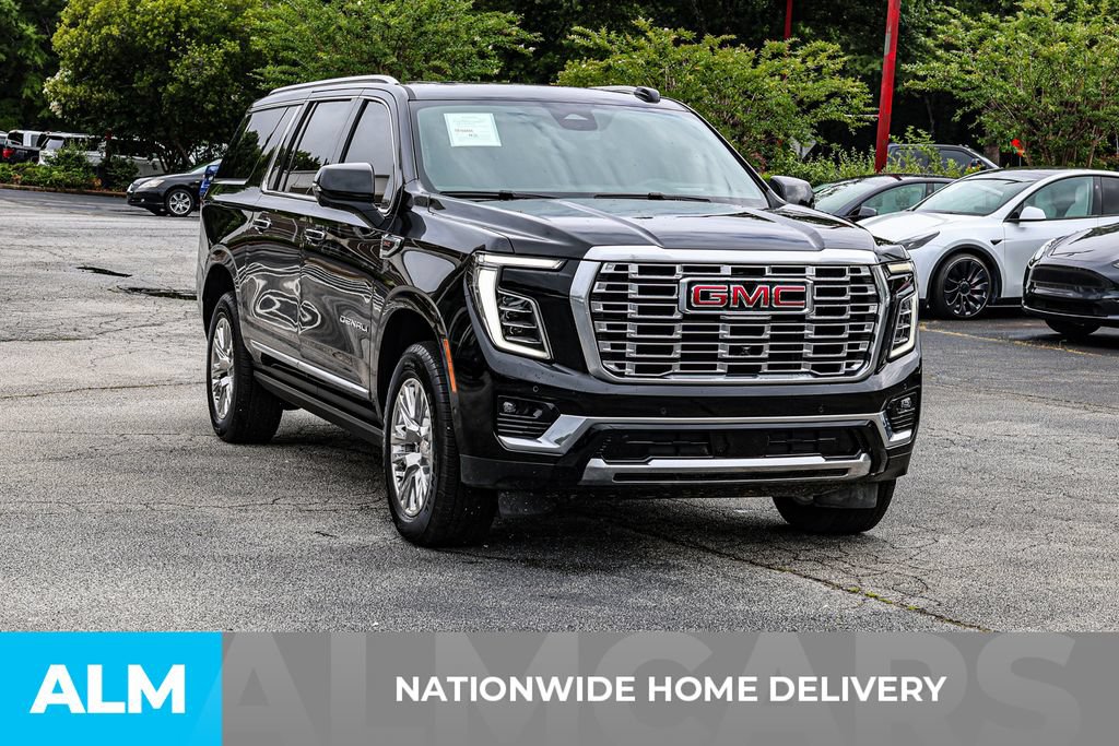 Used 2026 GMC Yukon XL Denali w/ Sun & Power Step Package AWD/4WD image 5