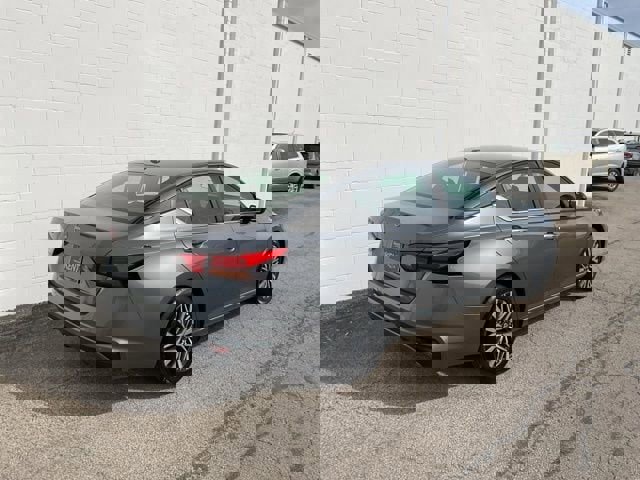 Used 2025 Nissan Altima 2.5 SV image 4