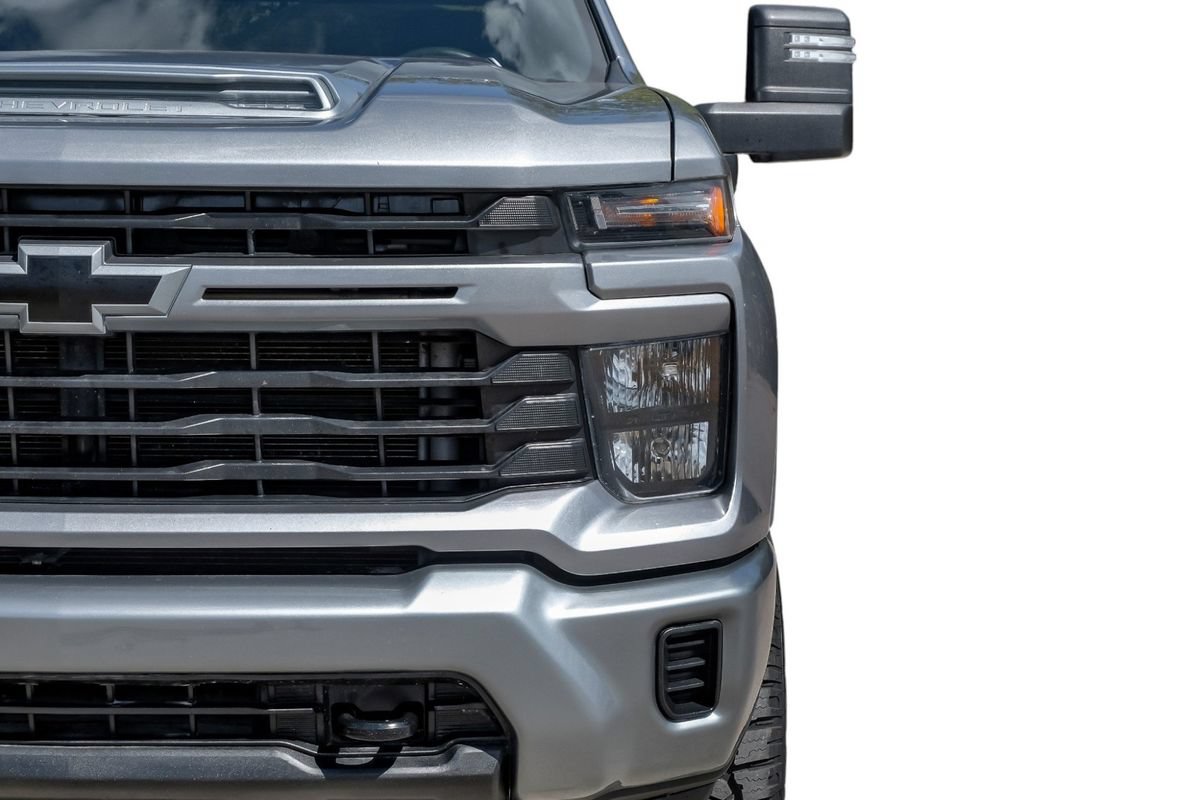 Used 2024 Chevrolet Silverado 2500 Custom w/ Custom Value Package AWD/4WD image 51