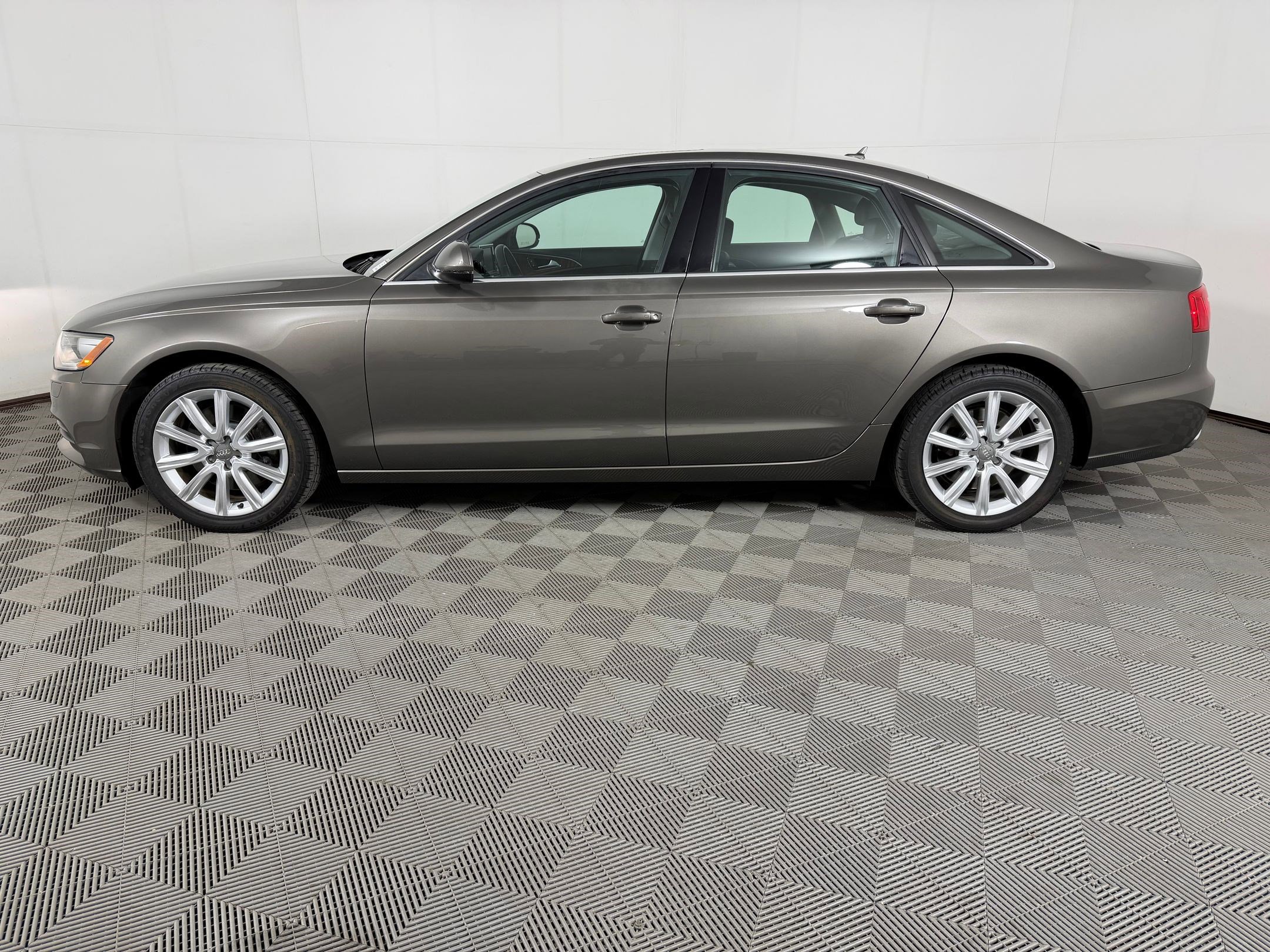 Used 2014 Audi A6 2.0T Premium Plus AWD/4WD image 2
