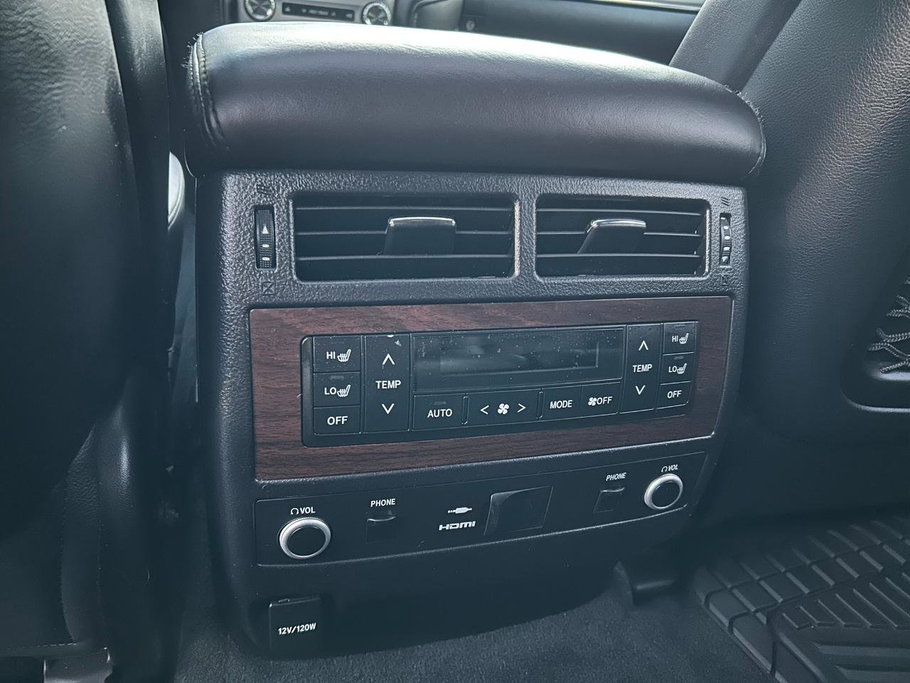 Used 2016 Toyota Land Cruiser 4WD image 18