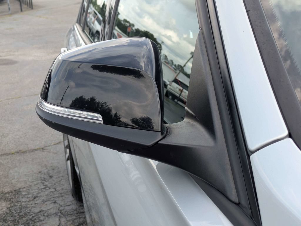 Used 2014 BMW 335i Sedan RWD image 11