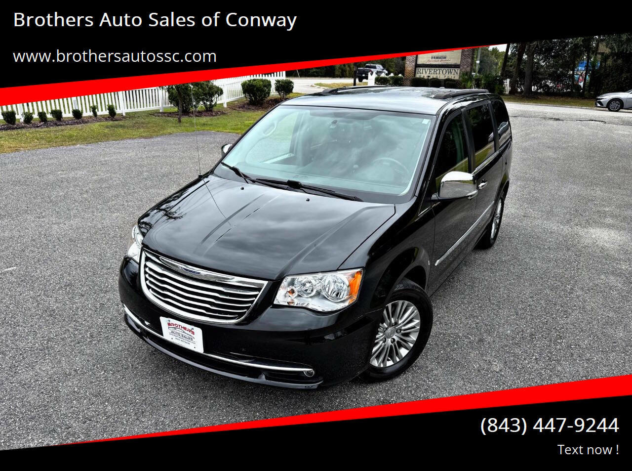 Used 2015 Chrysler Town & Country Touring-L w/ Driver Convenience Group