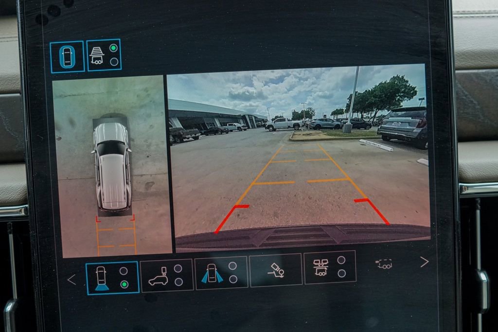 New 2026 GMC Yukon Denali image 12