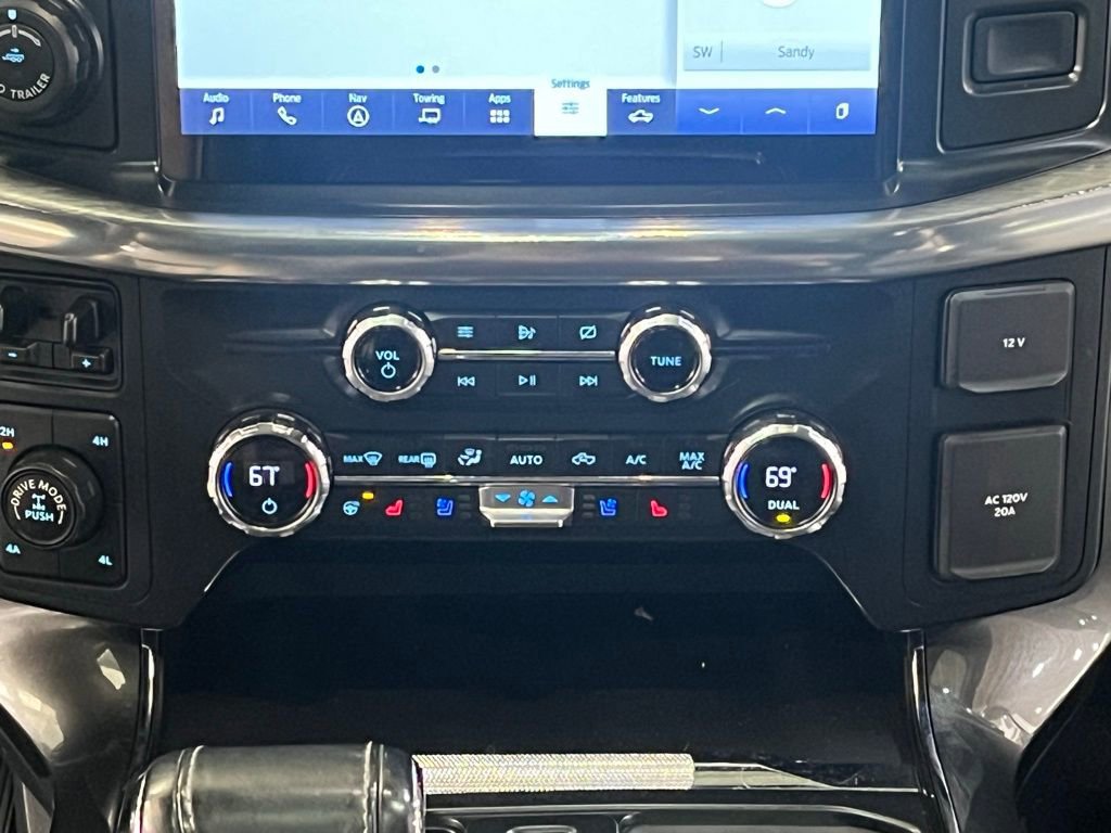 Used 2021 Ford F150 Lariat w/ Equipment Group 502A High image 22