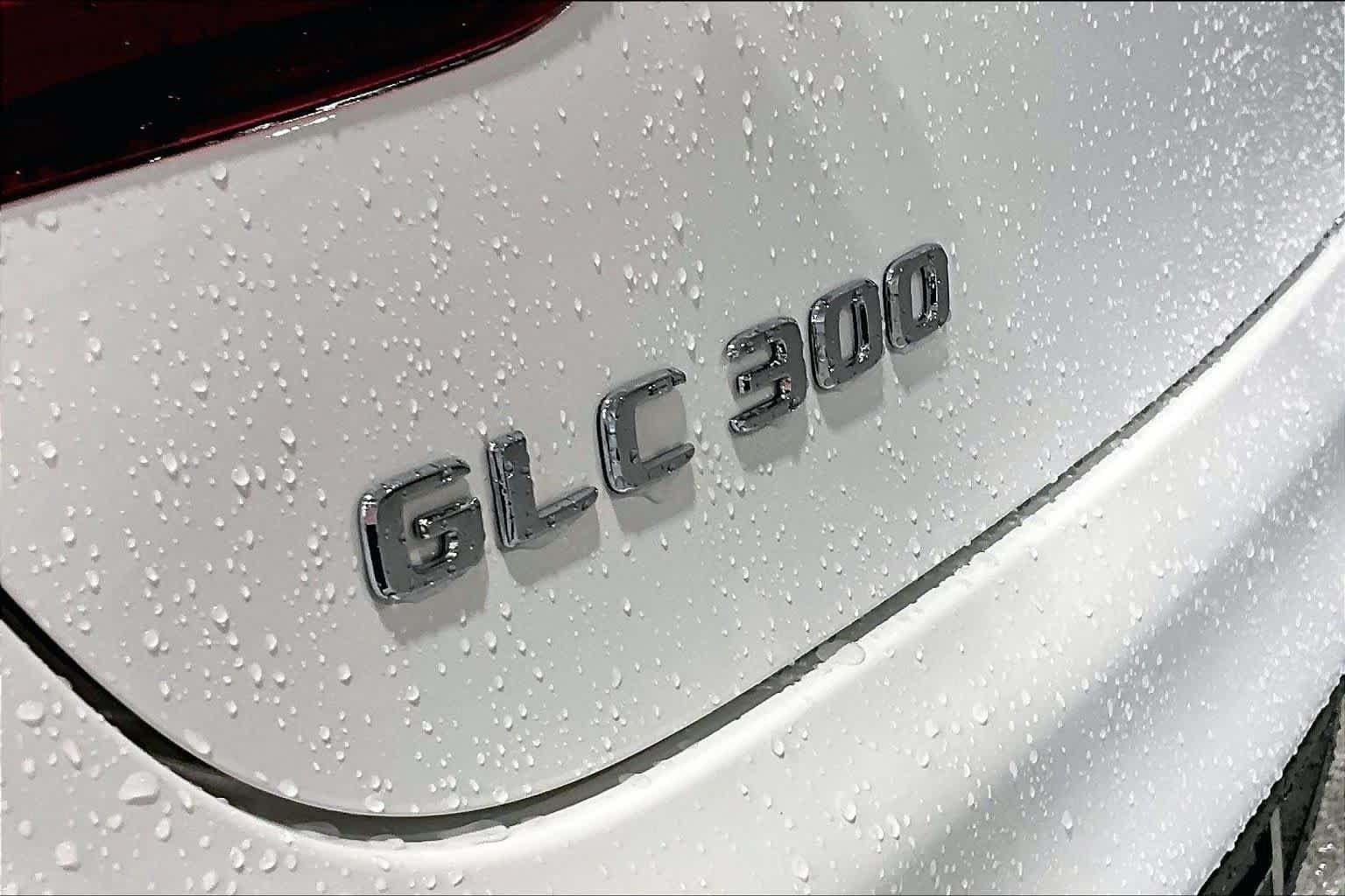 Used 2023 Mercedes-Benz GLC 300 4MATIC Coupe image 28