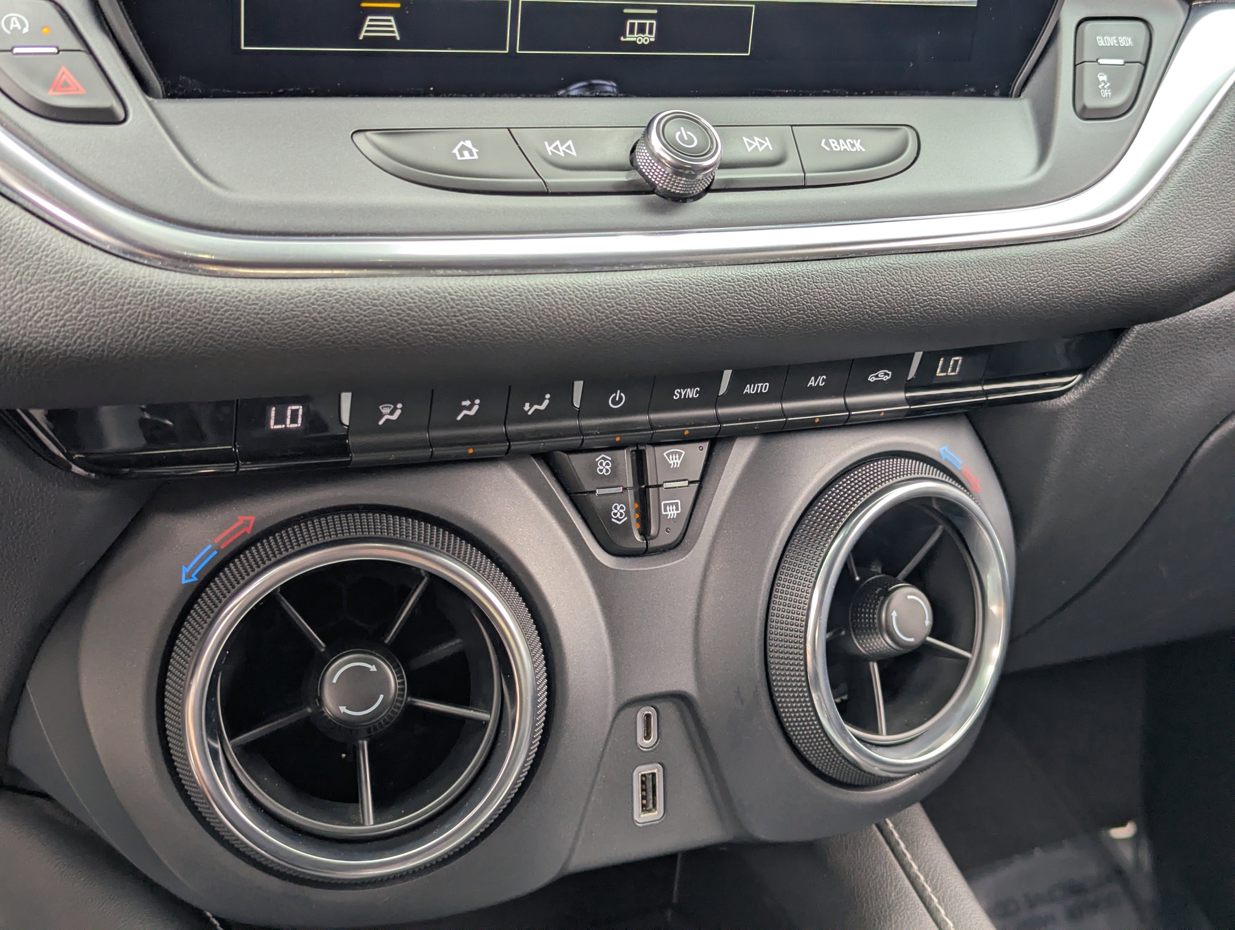 Used 2023 Chevrolet Blazer LT image 27