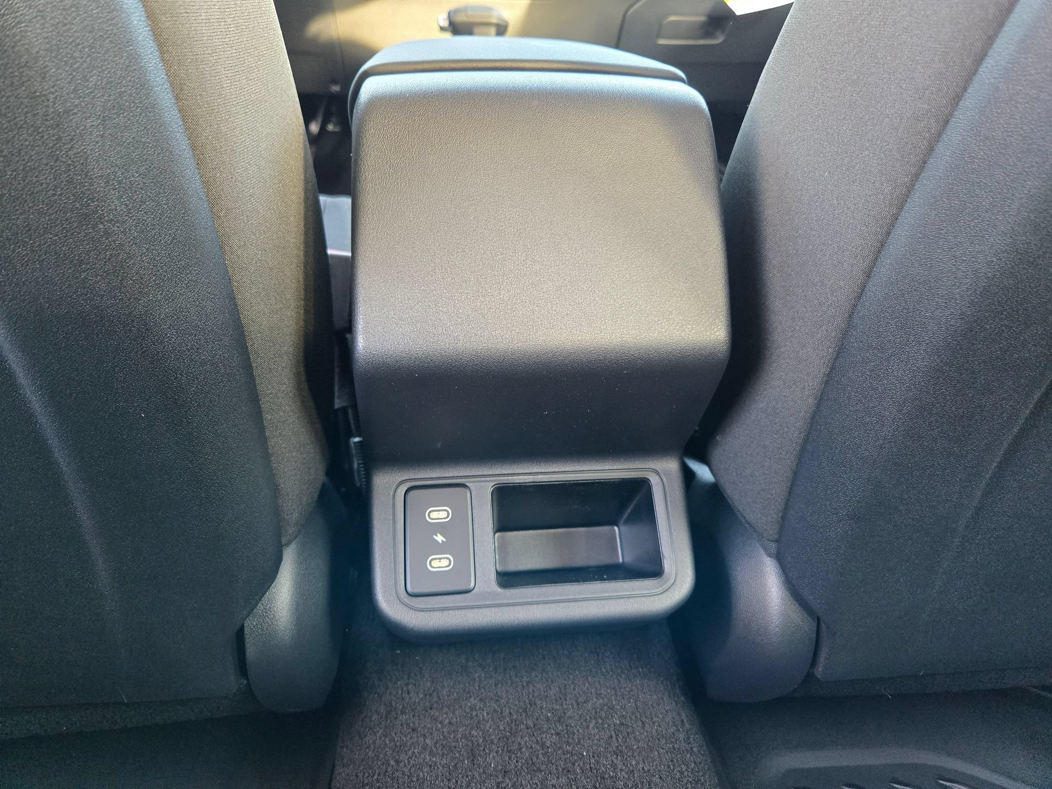 New 2026 Kia K4 FWD image 34
