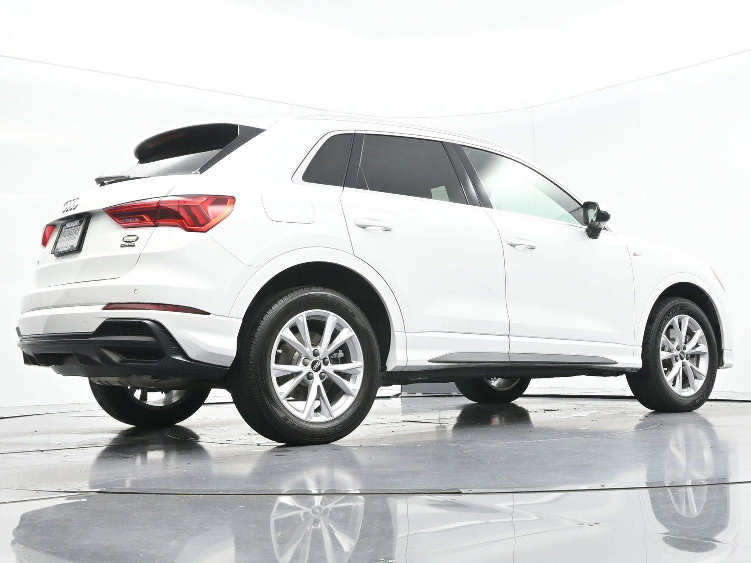 Used 2021 Audi Q3 2.0T Premium w/ Convenience Package AWD/4WD image 43