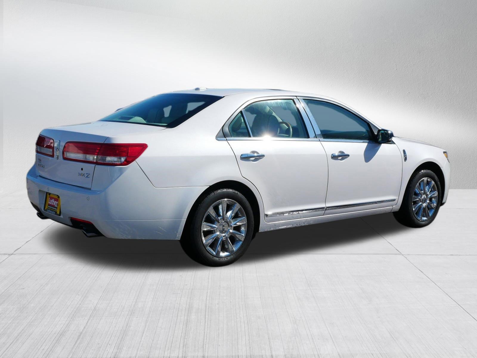 Used 2012 Lincoln MKZ FWD image 7