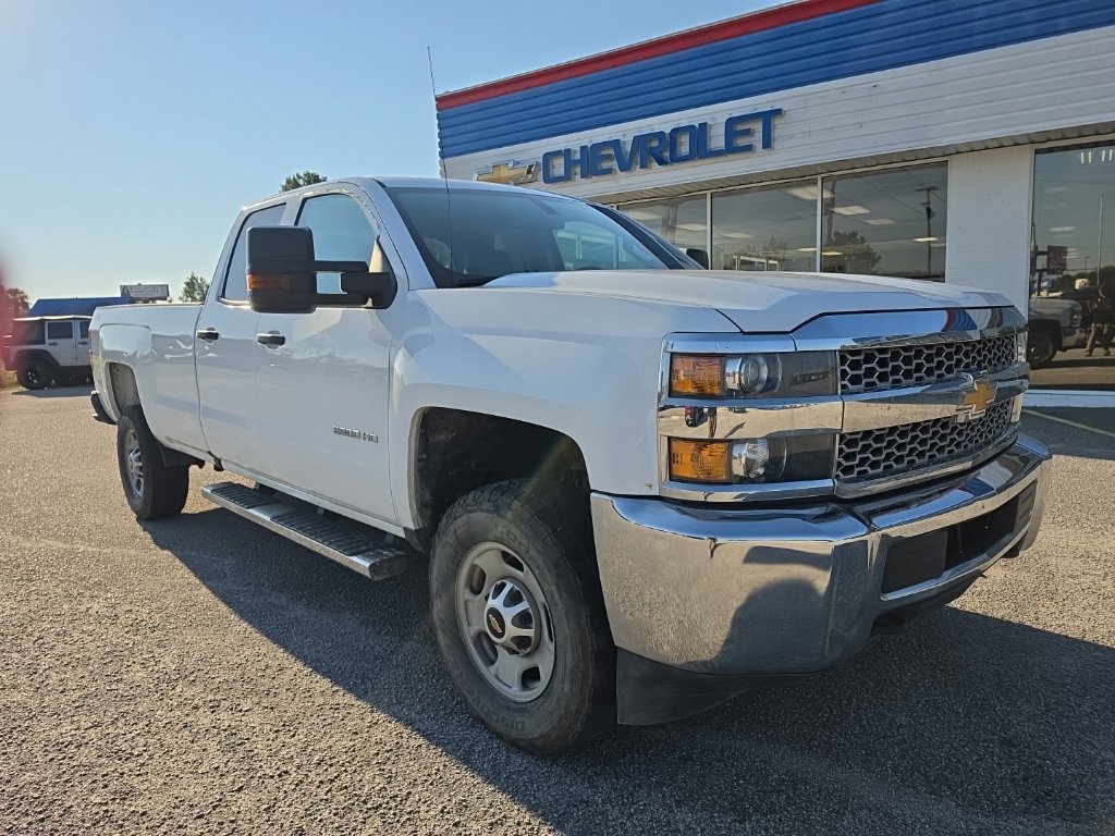 Used 2019 Chevrolet Silverado 2500 W/T w/ WT Convenience Package AWD/4WD image 2