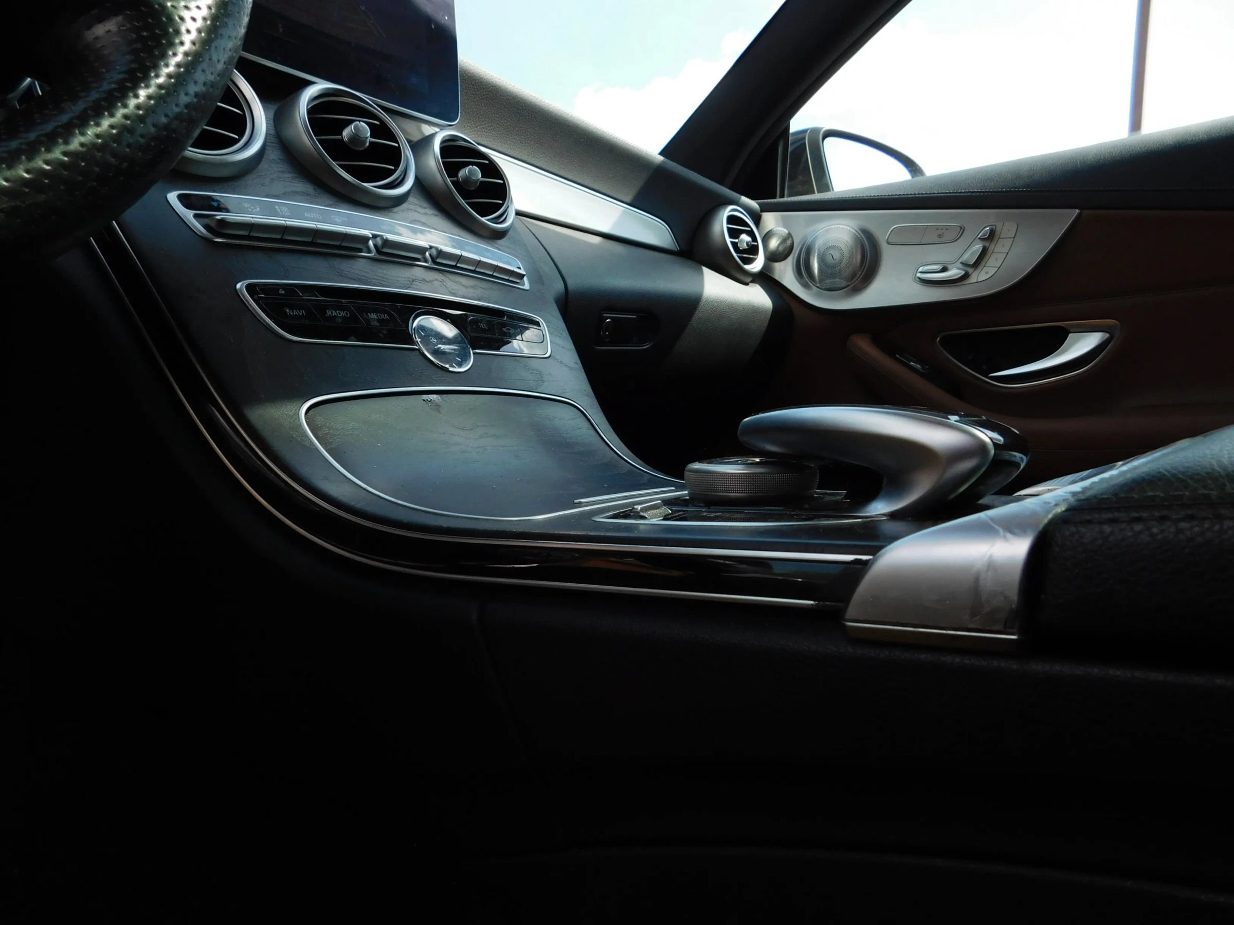 Used 2017 Mercedes-Benz C 300 Coupe image 17