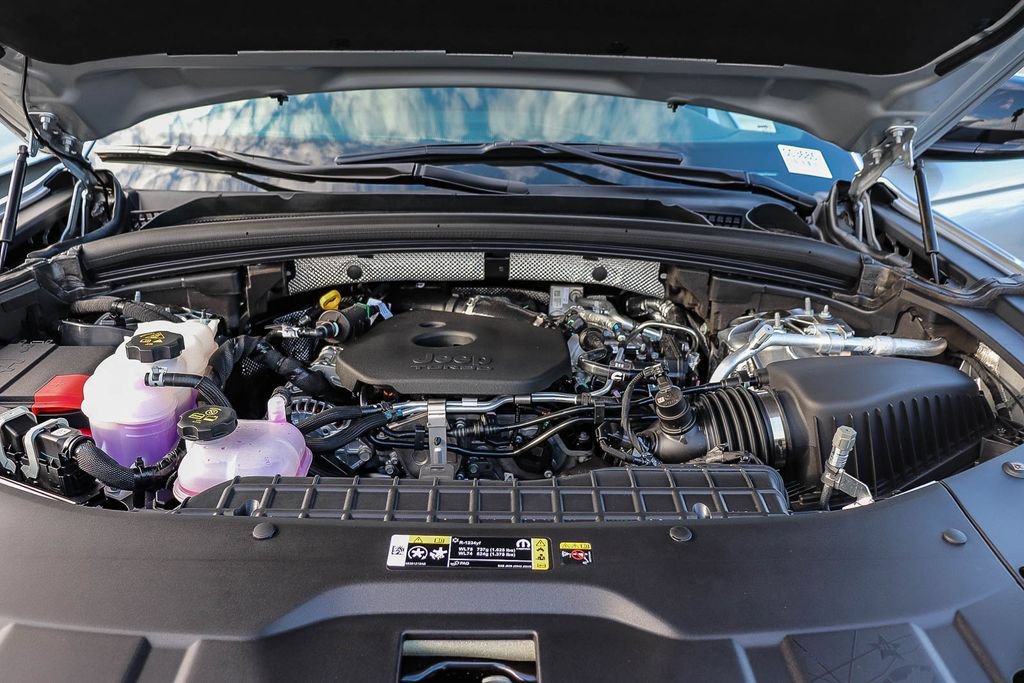 New 2026 Jeep Grand Cherokee Limited AWD/4WD image 32