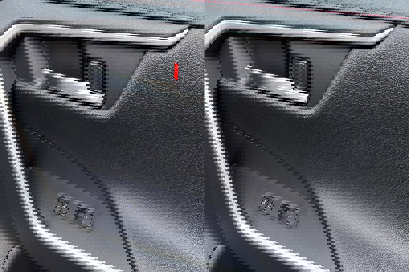 New 2025 Toyota RAV4 XSE image 20