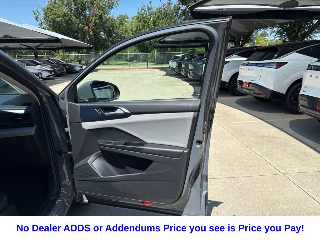 Used 2022 Volkswagen Taos SE w/ IQ.Drive SE Package AWD/4WD image 25