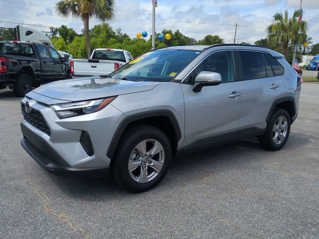 Used 2023 Toyota RAV4 XLE image 8