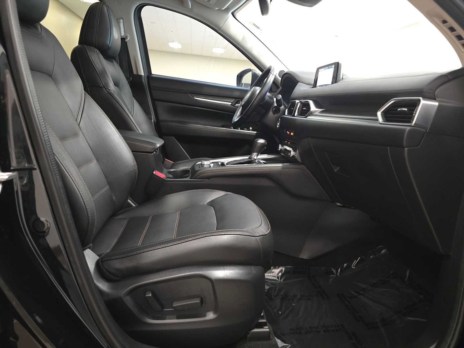Used 2019 MAZDA CX-5 Grand Touring w/ GT Premium Package AWD/4WD image 28