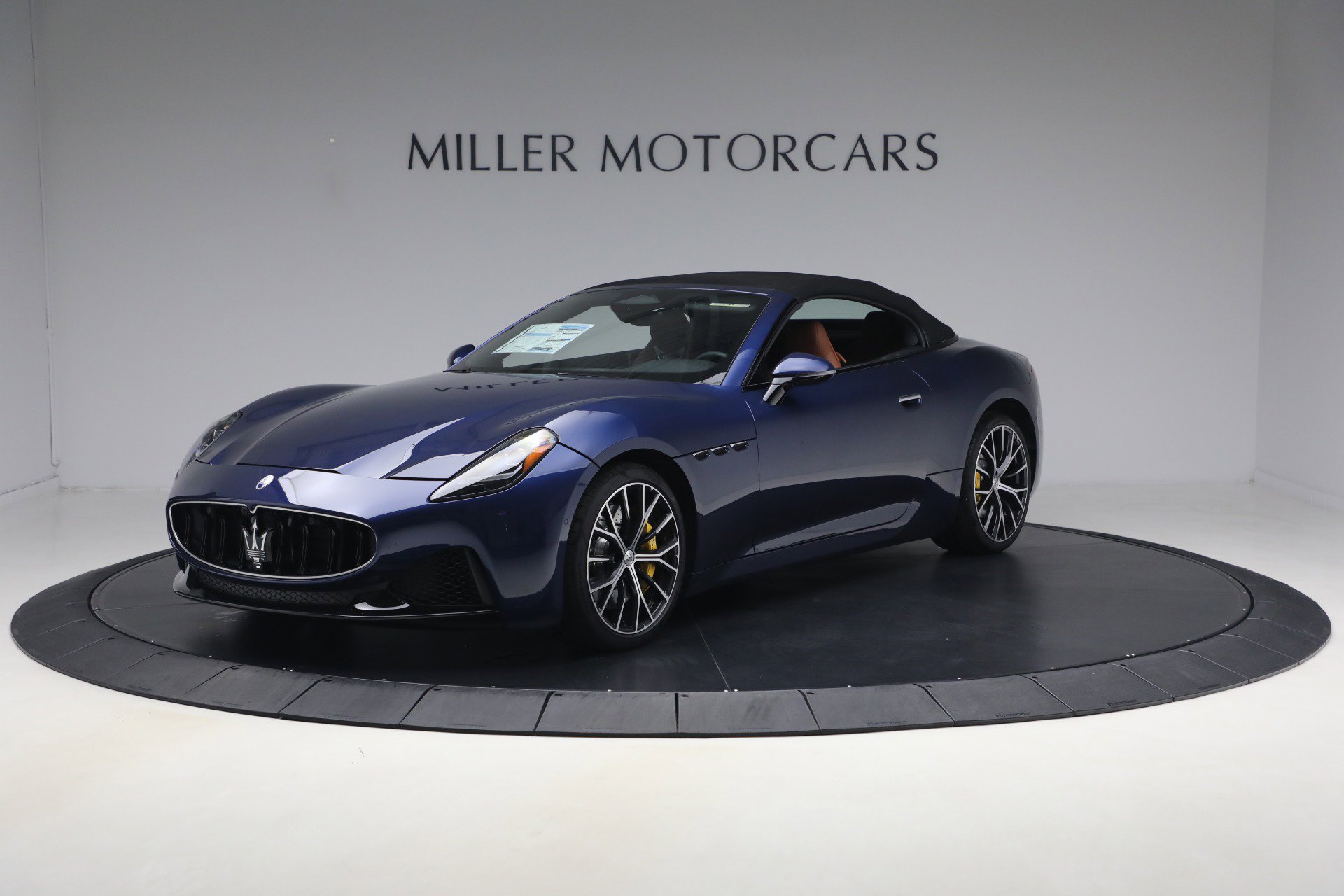 New 2026 Maserati GranCabrio Modena AWD/4WD image 13