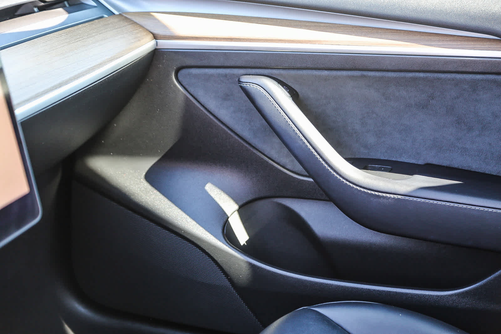 Used 2023 Tesla Model 3 Standard Range RWD image 21