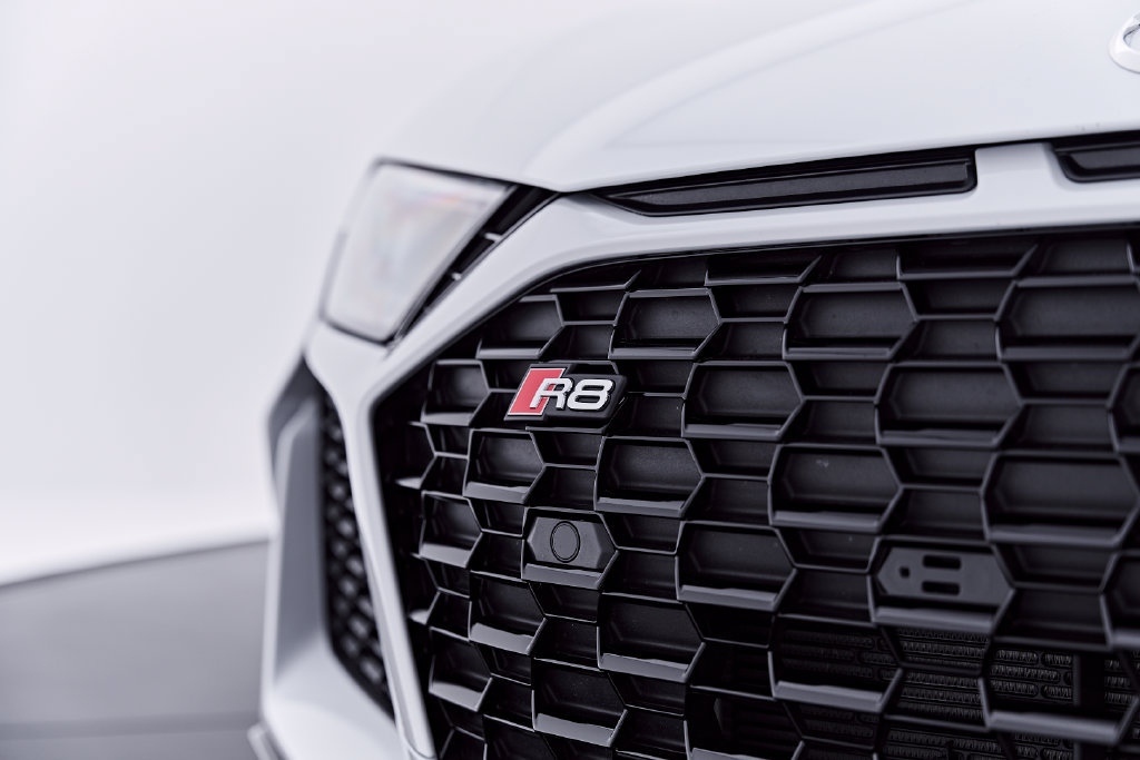 Used 2022 Audi R8 V10 performance w/ Carbon Exterior Package RWD image 32