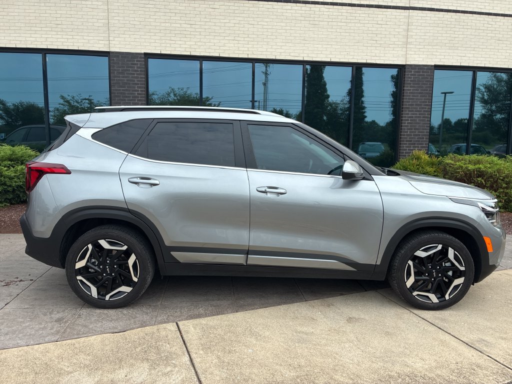 Used 2024 Kia Seltos SX AWD/4WD image 4