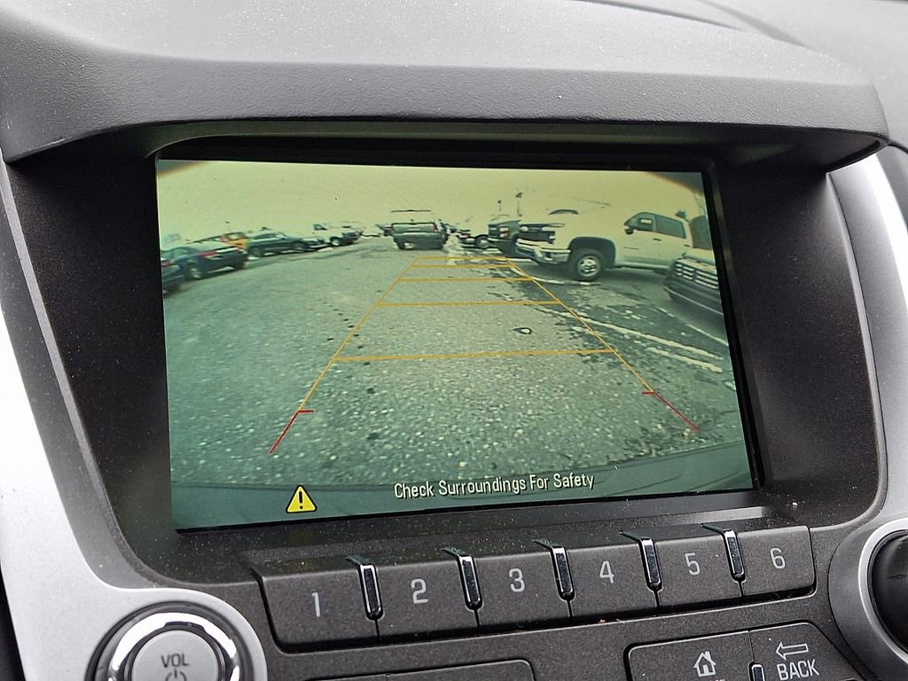 Used 2017 Chevrolet Equinox LT w/ Convenience Package image 16