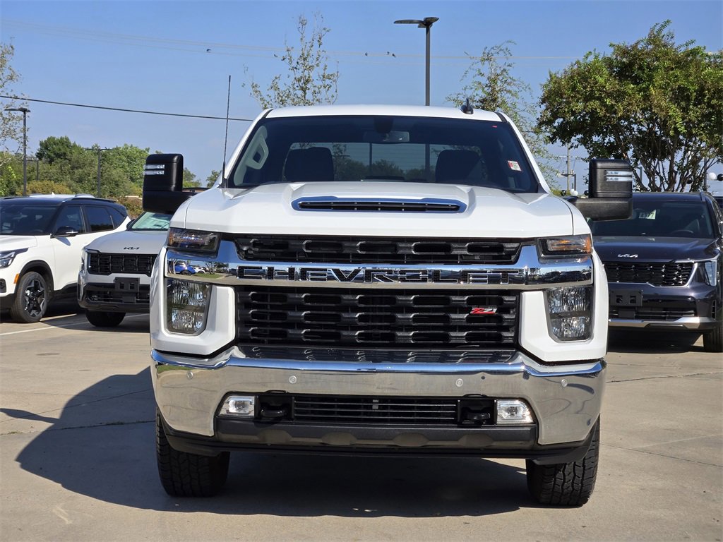 Used 2021 Chevrolet Silverado 3500 LT image 11