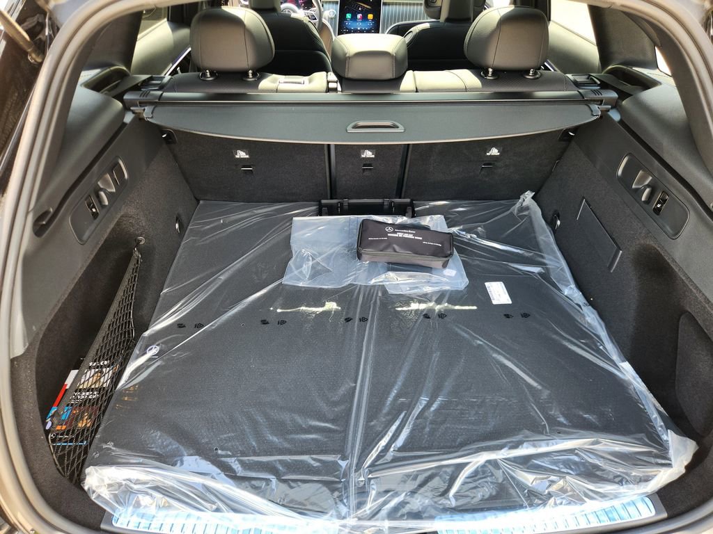 Used 2020 Mercedes-Benz GLC 300 4MATIC image 15