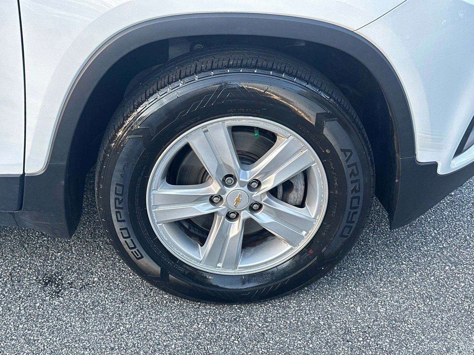 Used 2020 Chevrolet Trax LS w/ Tint and Cruise Package image 12