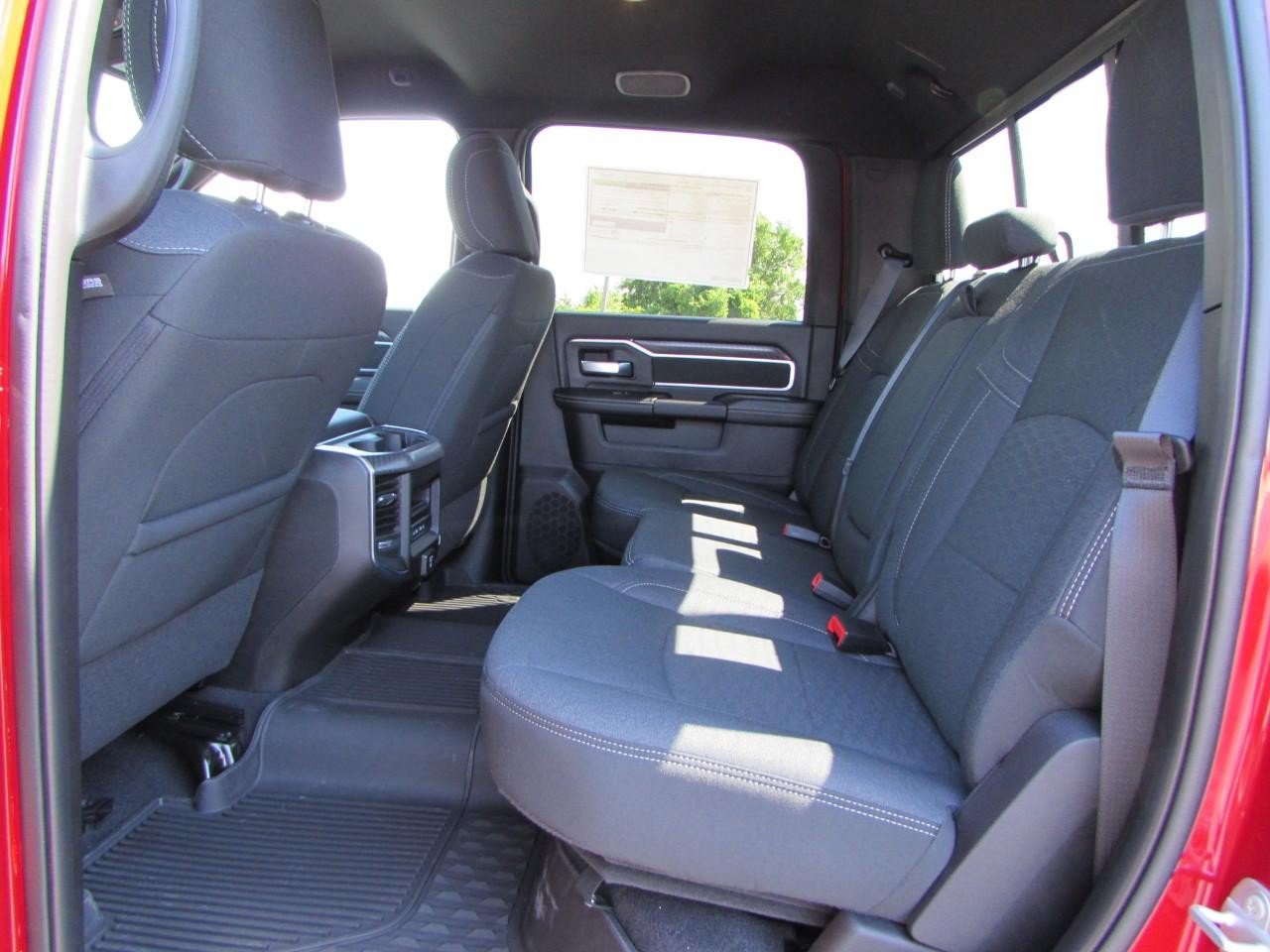New 2026 RAM 2500 Big Horn AWD/4WD image 15