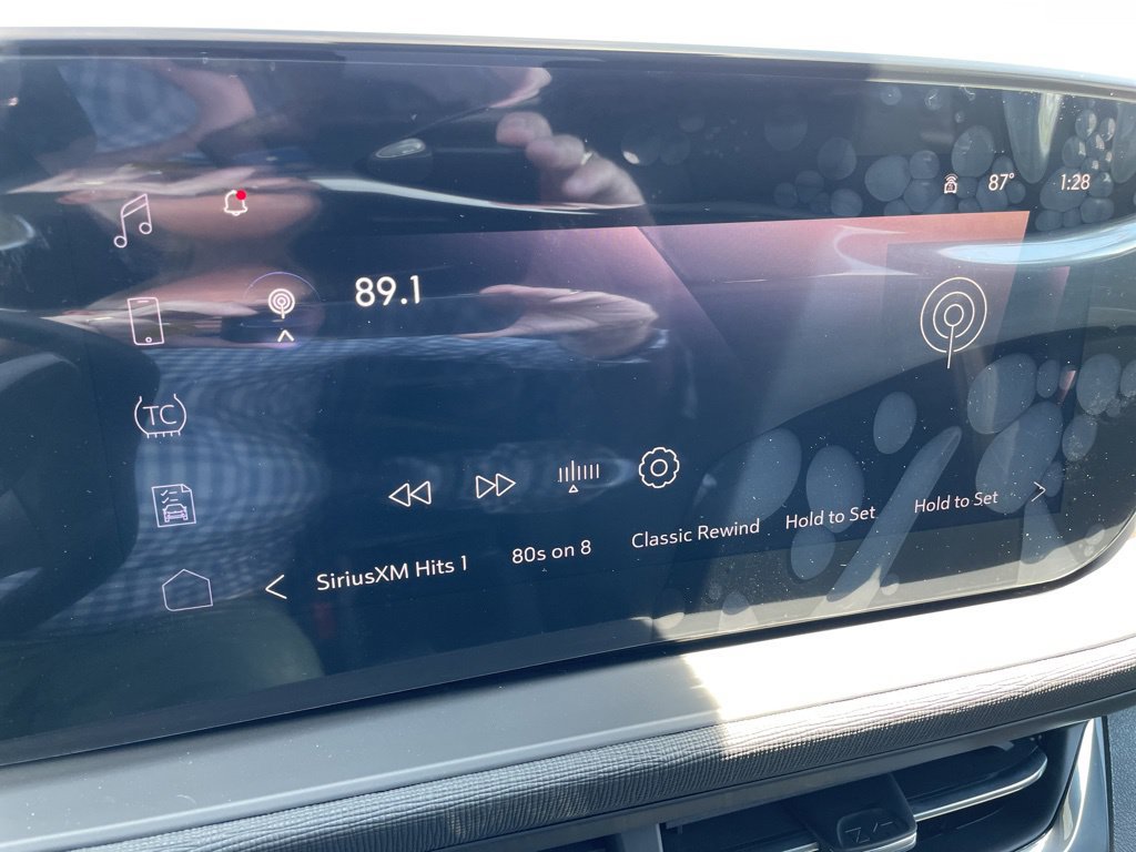 New 2026 Buick Envista Sport Touring w/ Convenience I Package FWD image 17