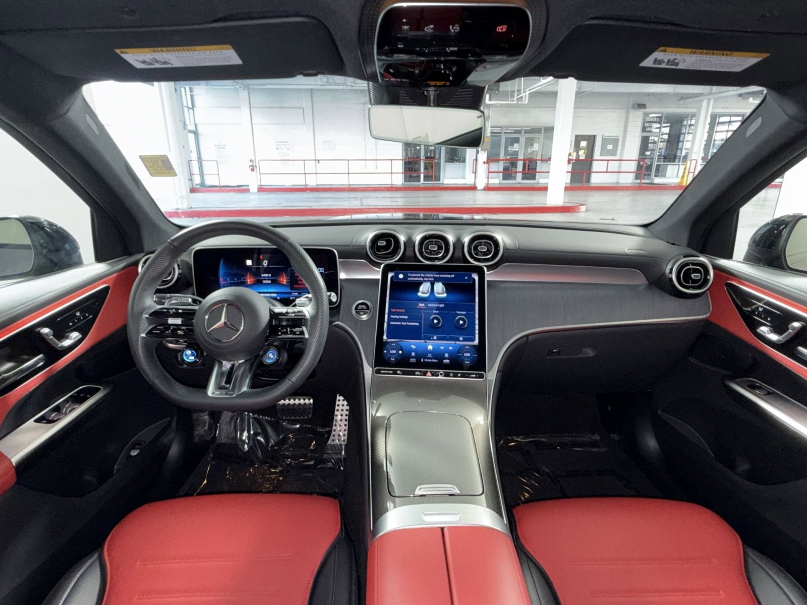 Used 2024 Mercedes-Benz GLC 43 AMG 4MATIC image 23