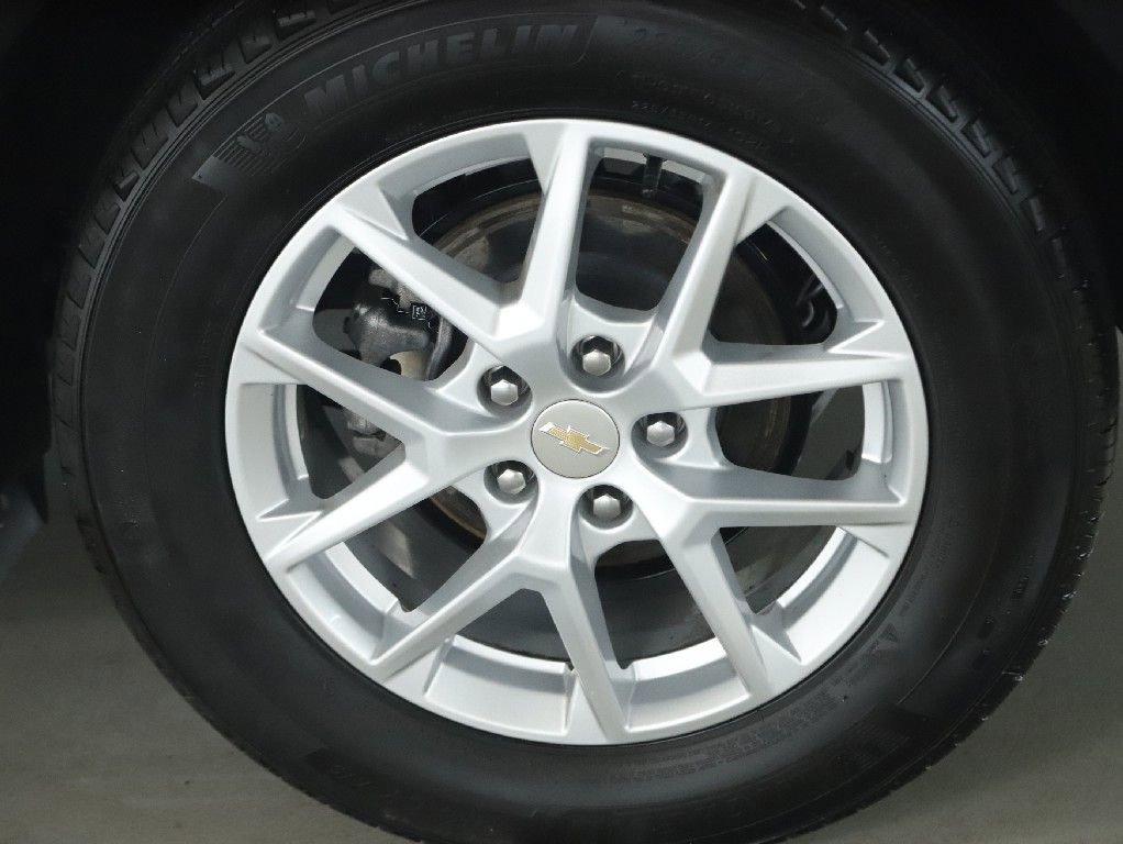 Used 2024 Chevrolet Equinox LS w/ LS Convenience Package FWD image 38